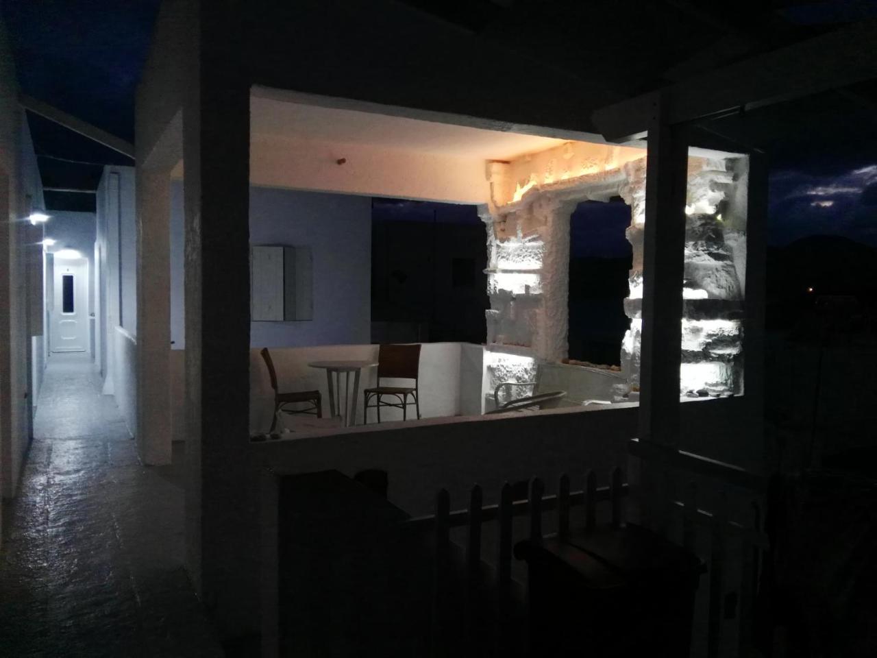 Hotel Bella Vista Adamantas  Exteriér fotografie